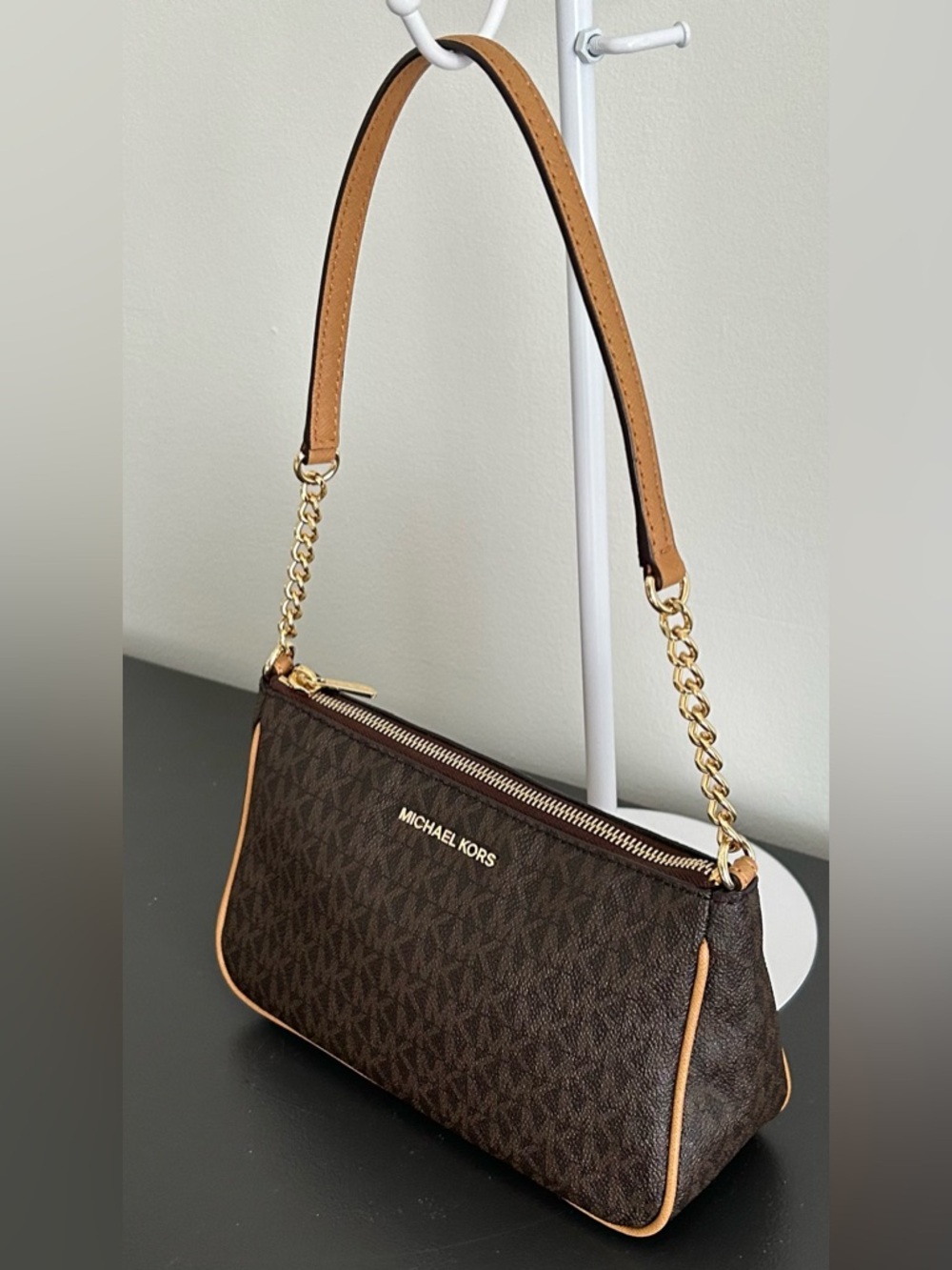 Michael Kors Brown Signature Logo Shoulder Bag Gold Chain Small Baguette - Picture 4 of 10